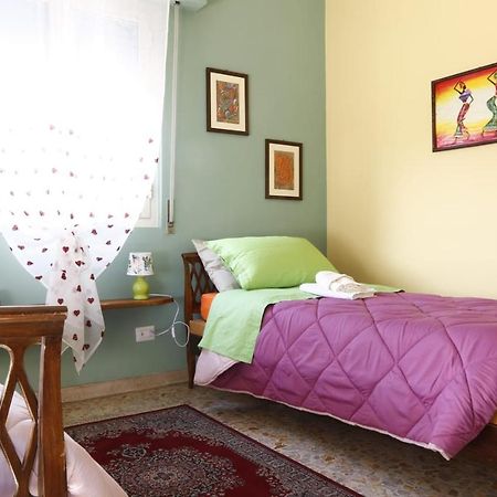 לינה וארוחת בוקר ג'יארה Casa Di Nonna Signorina מראה חיצוני תמונה