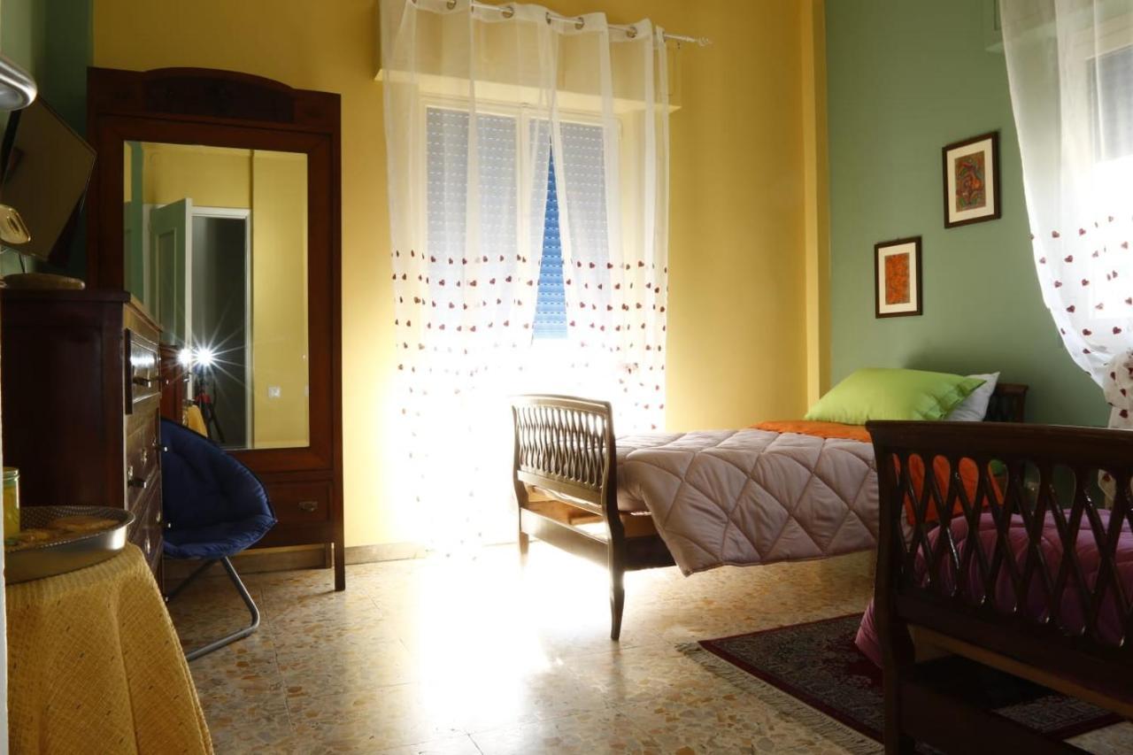 לינה וארוחת בוקר ג'יארה Casa Di Nonna Signorina מראה חיצוני תמונה