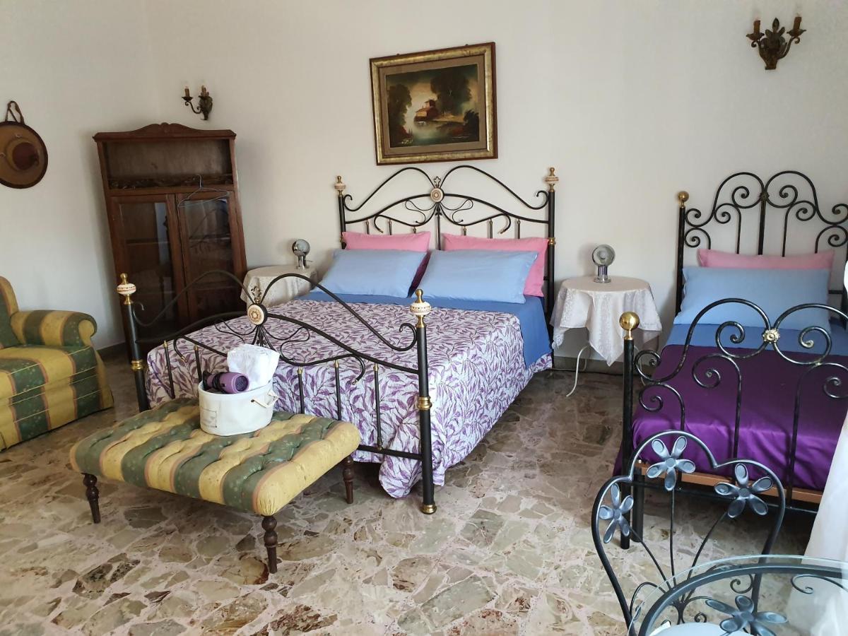לינה וארוחת בוקר ג'יארה Casa Di Nonna Signorina מראה חיצוני תמונה